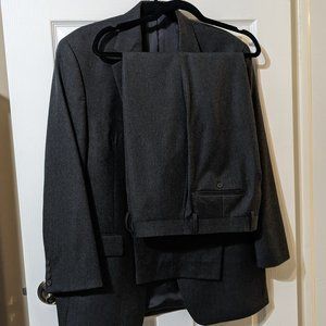 Lauren Ralph Lauren Men's Gray Two Button 100% Wool Suits